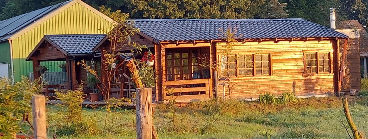 Ruime Romantische Blokhut Zwaanshoek Kültér fotó